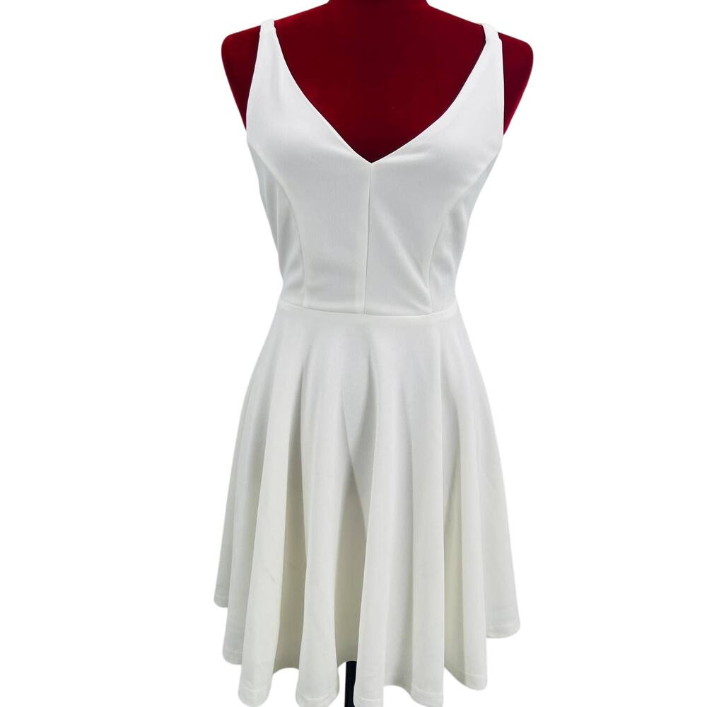 LULU'S SZ S Darling Delight White Skater Fit & Flare  Mini Dress NEW B50 - Picture 2 of 8